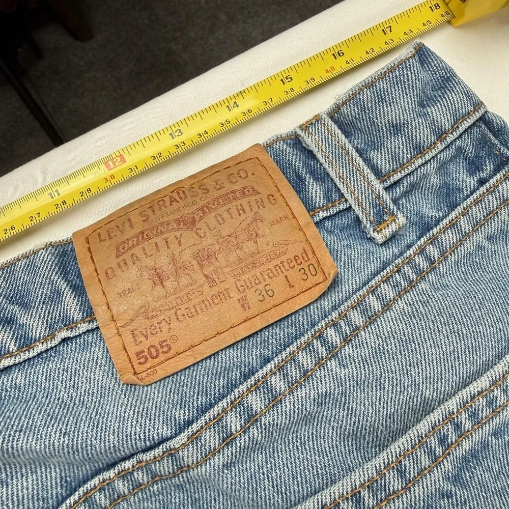 Levis levis 505